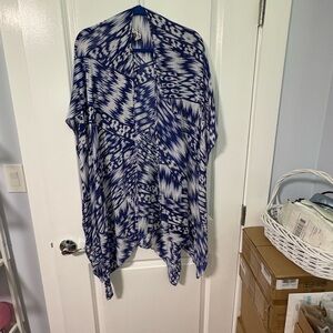 Blue and White Patterned Women's wrap or cover up. No sleeves, very flowy